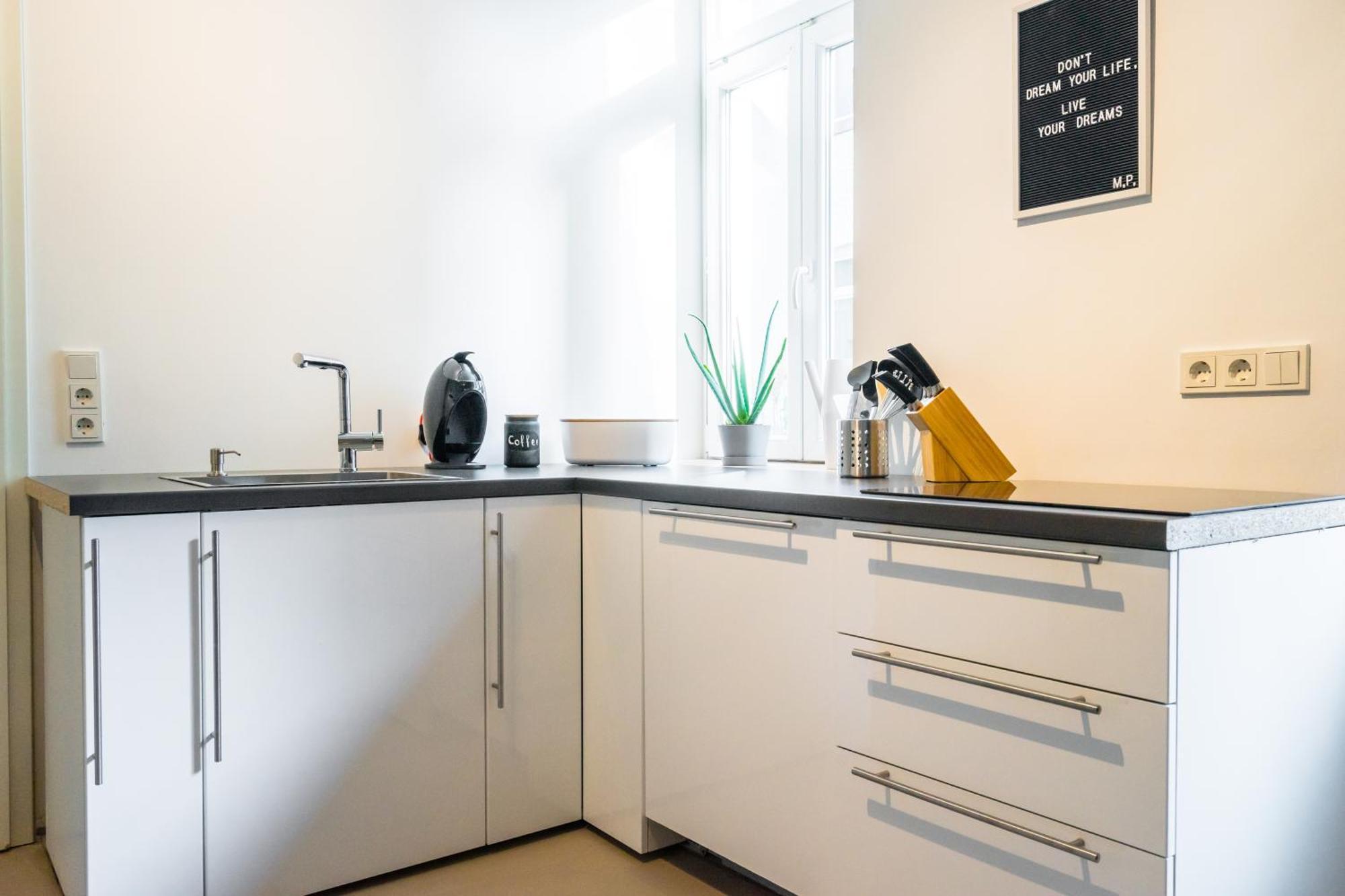 Home By Doni I Serviced Apartments I Ruhig I Zentral Nahe Rmcc, Staatsheater & Landtag Wiesbaden Værelse billede