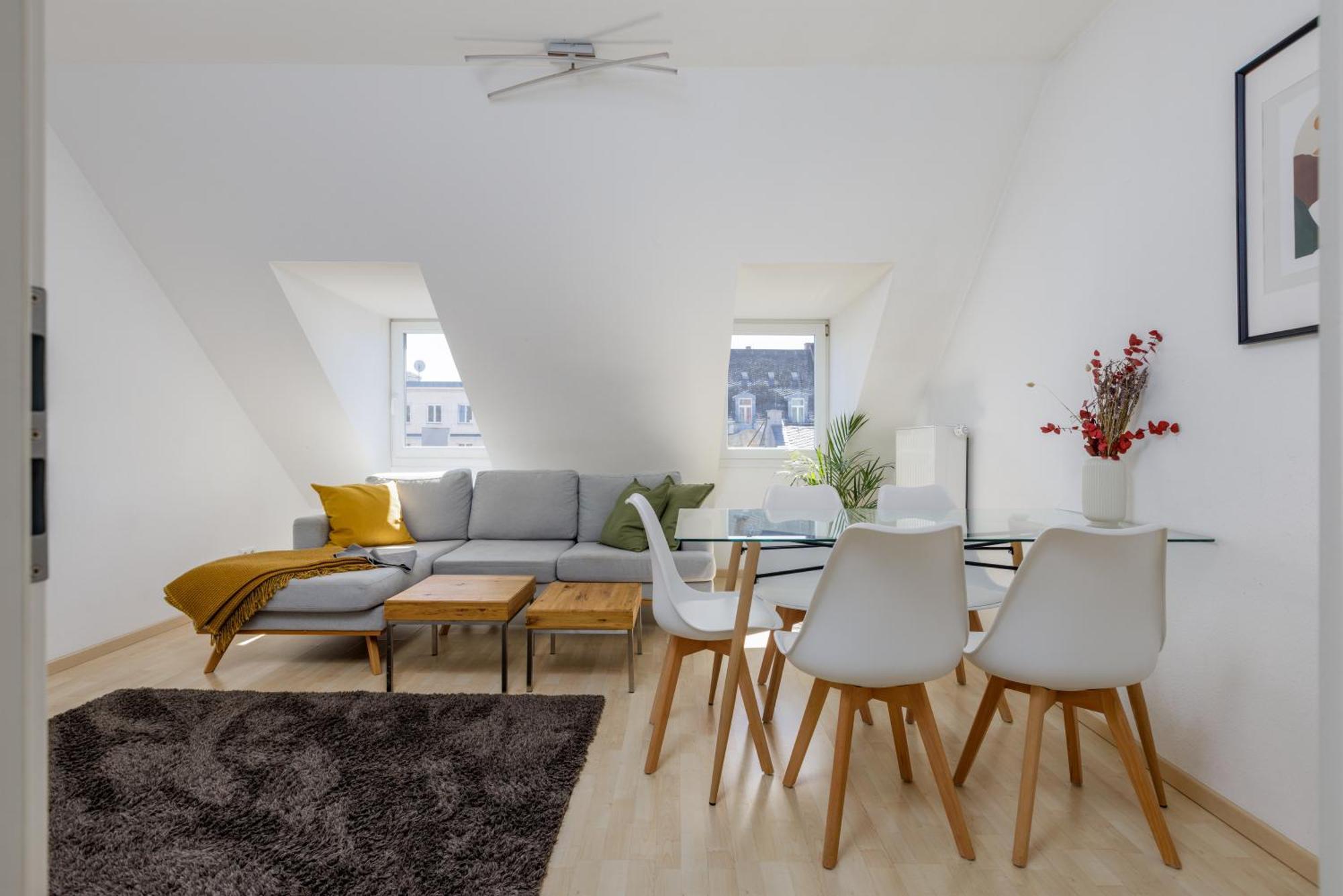 Home By Doni I Serviced Apartments I Ruhig I Zentral Nahe Rmcc, Staatsheater & Landtag Wiesbaden Eksteriør billede