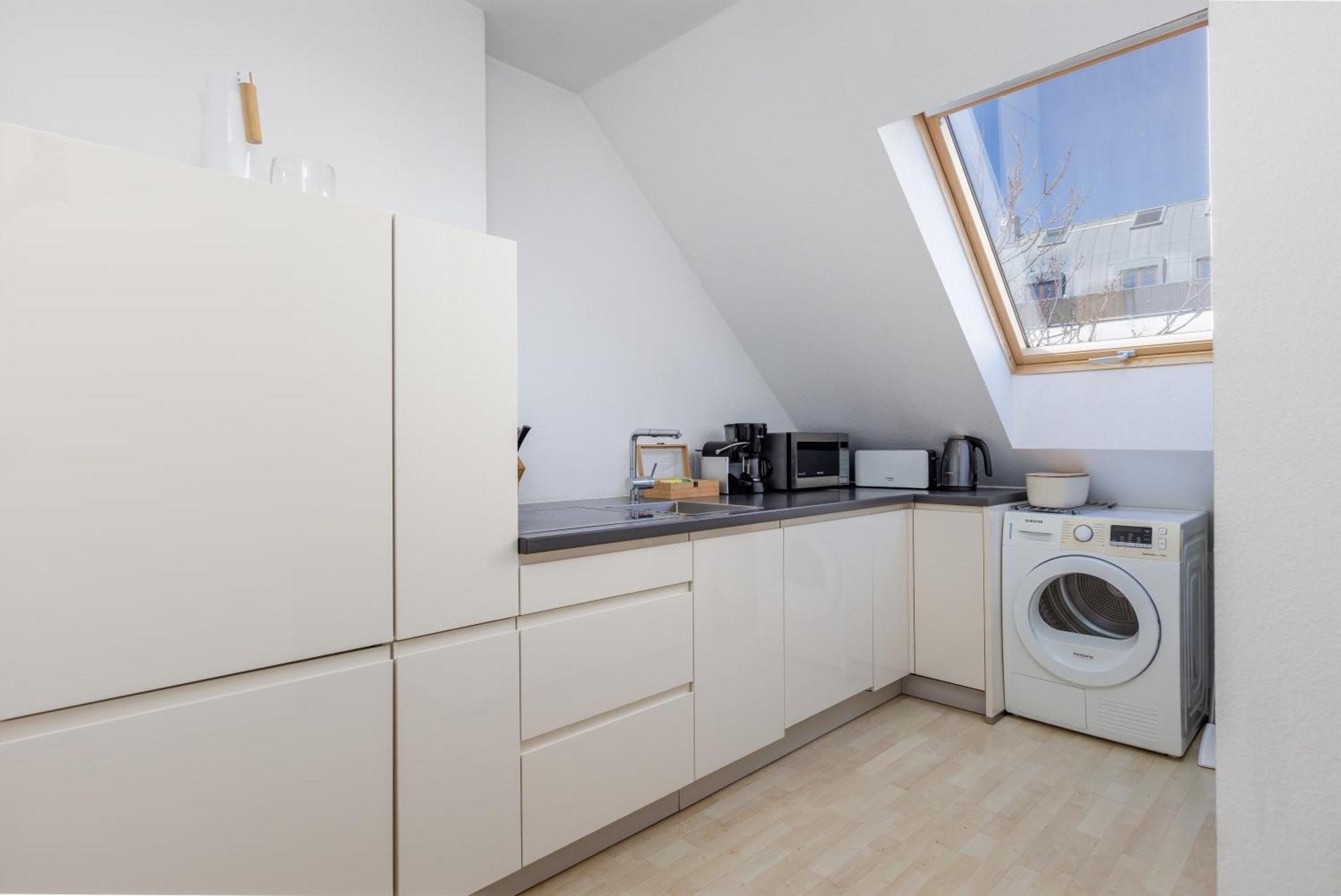 Home By Doni I Serviced Apartments I Ruhig I Zentral Nahe Rmcc, Staatsheater & Landtag Wiesbaden Eksteriør billede